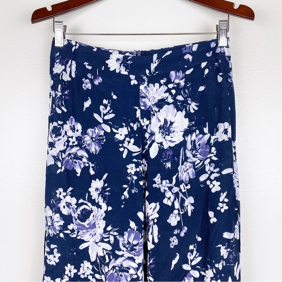 Lulu's Auckland Navy Blue Floral Print Wide-Leg Pants Size L - Picture 3 of 9